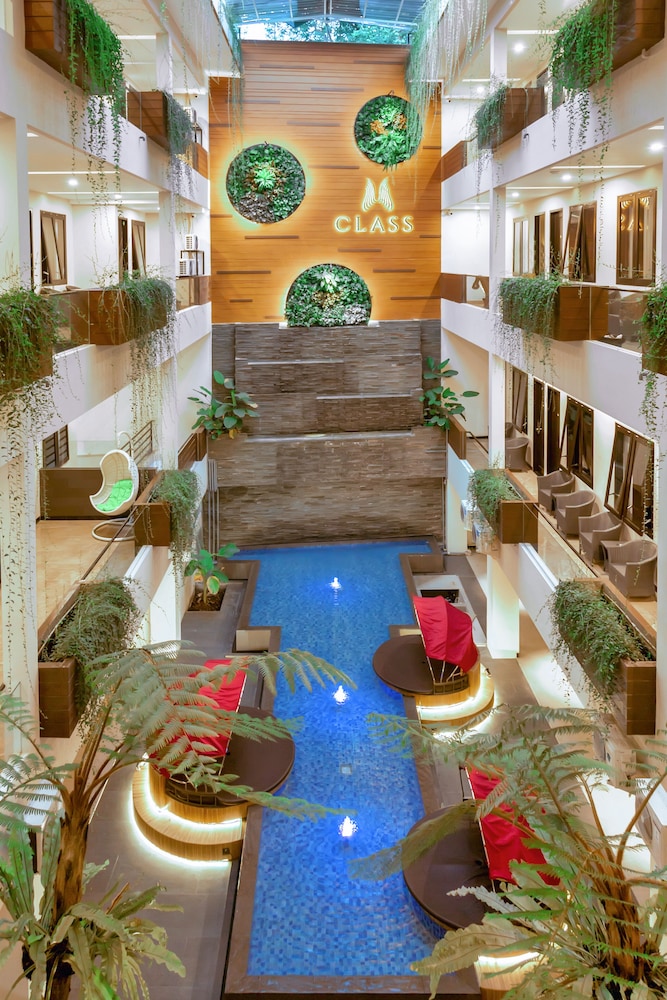 CLASS Premium Guest House 8/35