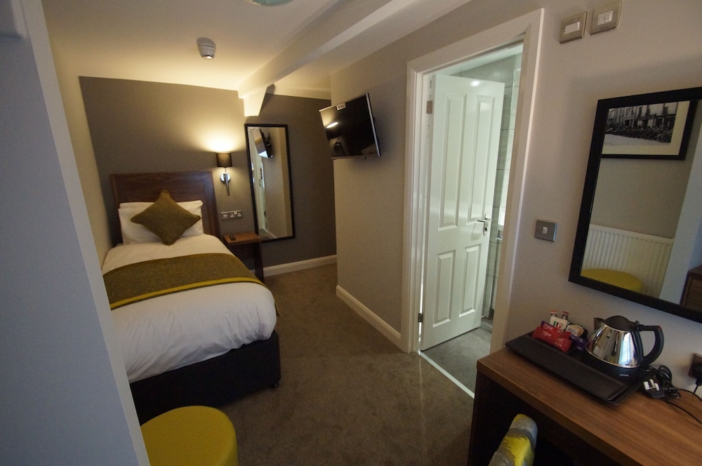 New Park Hotel 27/50