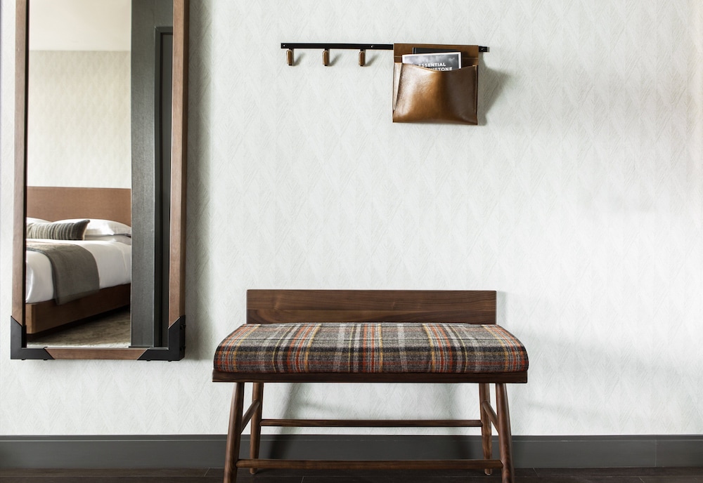 Kimpton Armory Hotel Bozeman 25/79