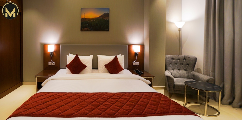 Room at Muscat Express Hotel, MUSCAT