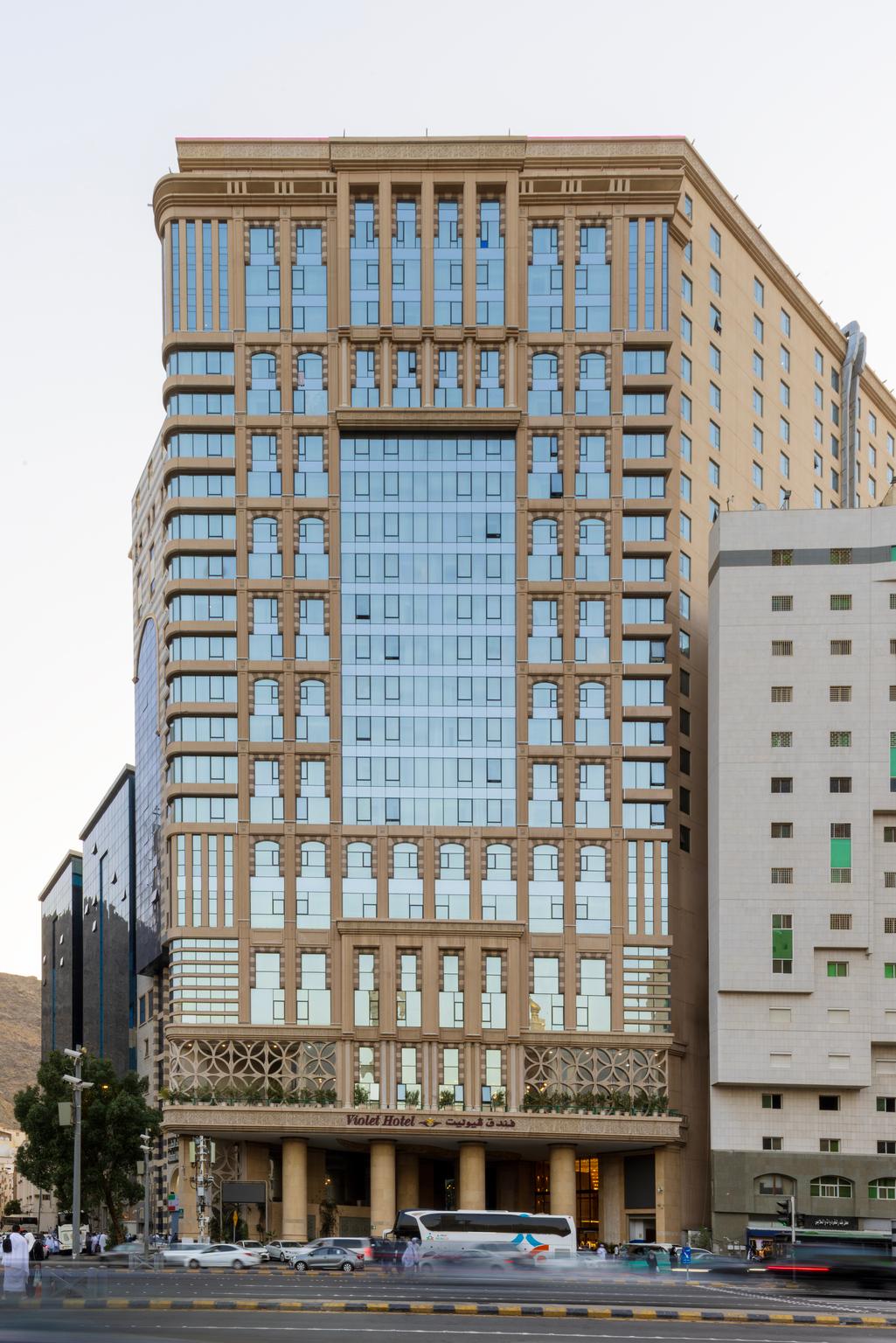 Violet Al Azizia Hotel