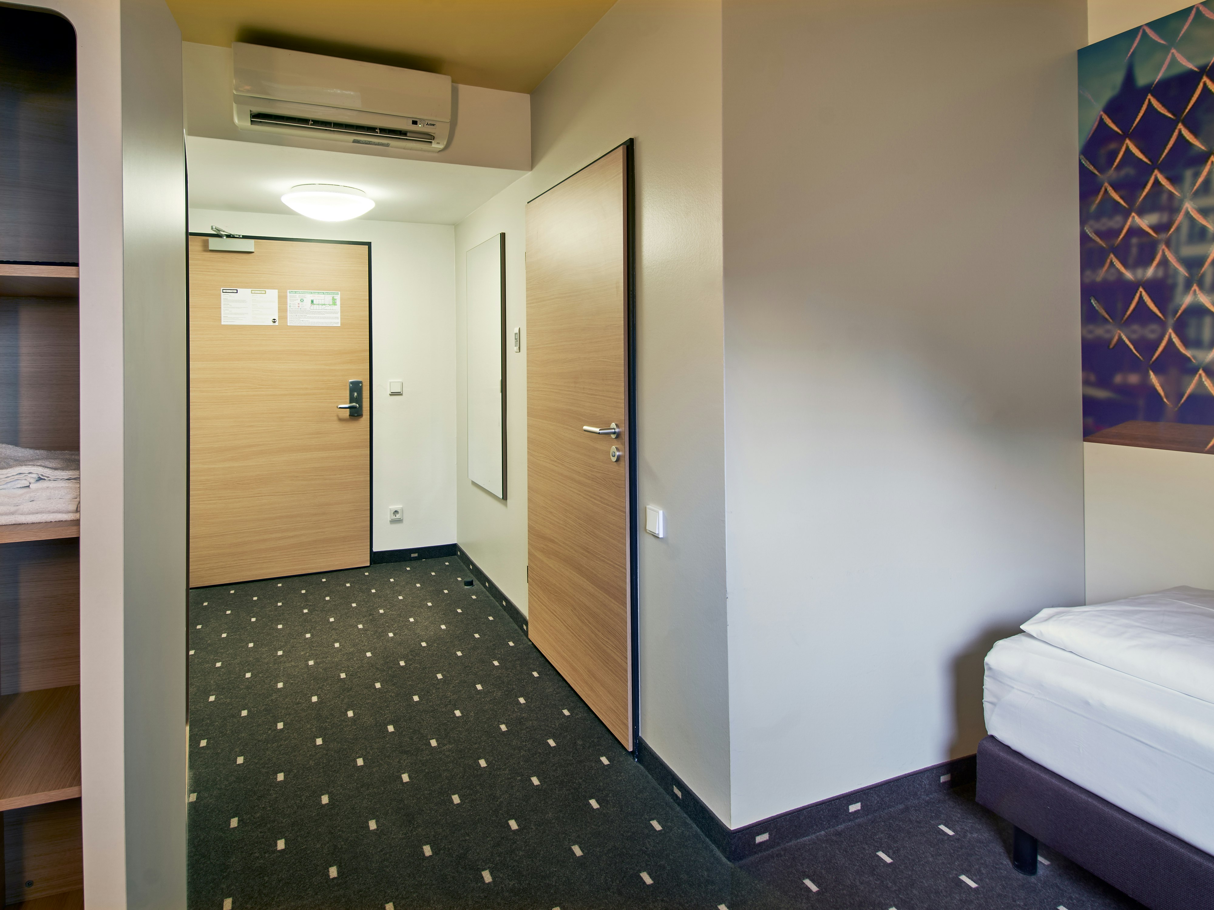 B&B Hotel Frankfurt-Nord 30/30