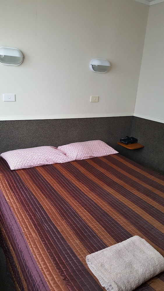 Auckland North Shore Motels & Holiday Park 21/56