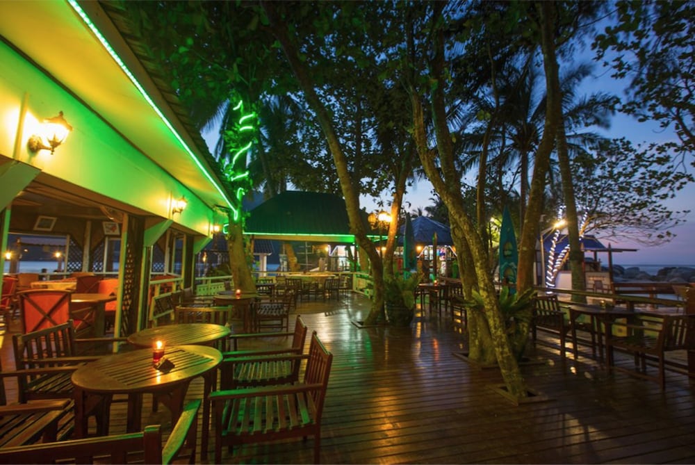 Coral View Island Resort 22/31