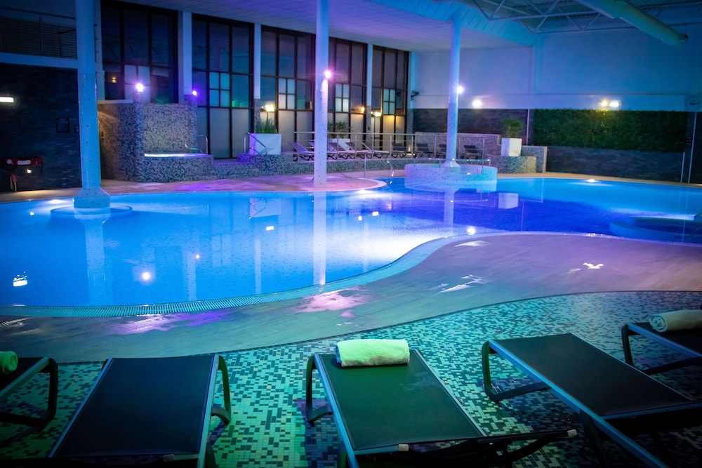 Village Urban Resort Nottingham 2/62