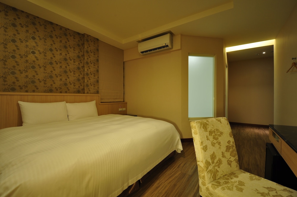 Fu Pin Hotel 15/50