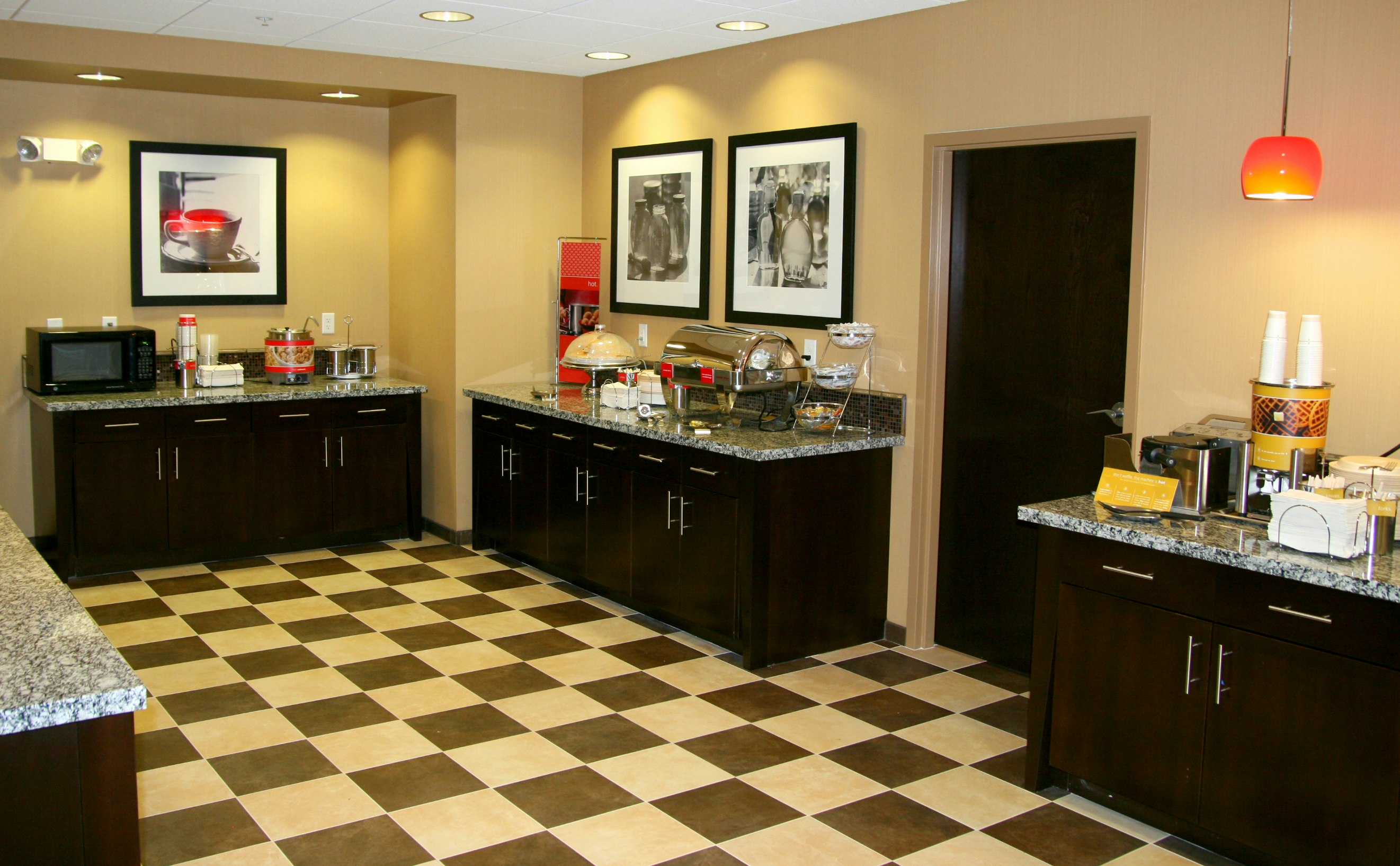 Hampton Inn and Suites Salt Lake City / Univ Foothill Dr UT 9/69