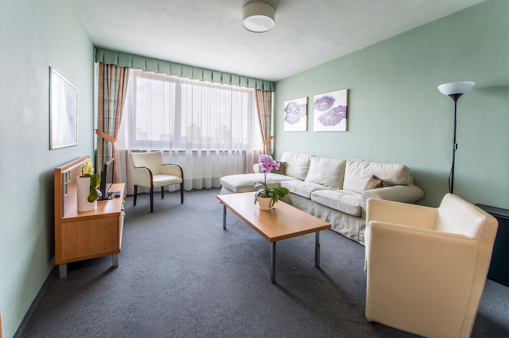 Hotel Cascade Most 29/59