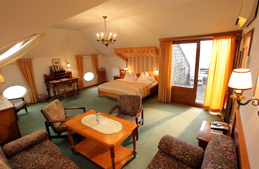 Romantik Hotel Im Weissen Roessl 45/71