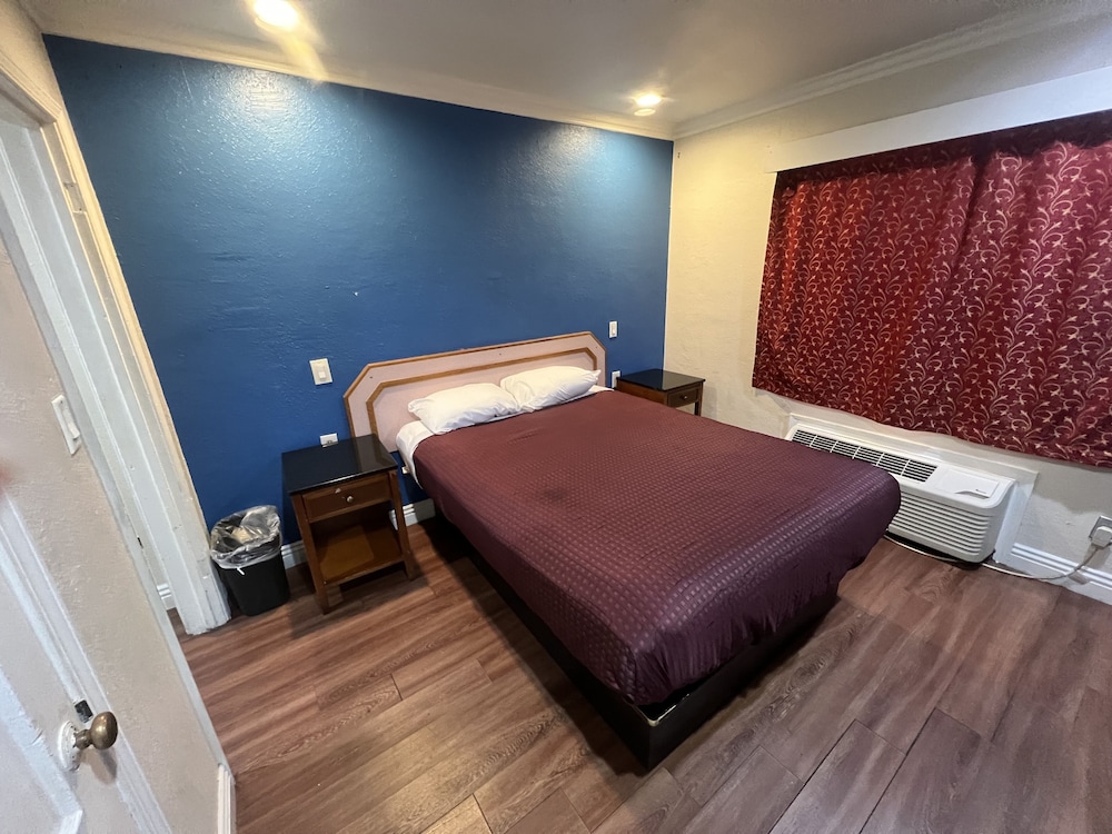 Harris Motel 19/59