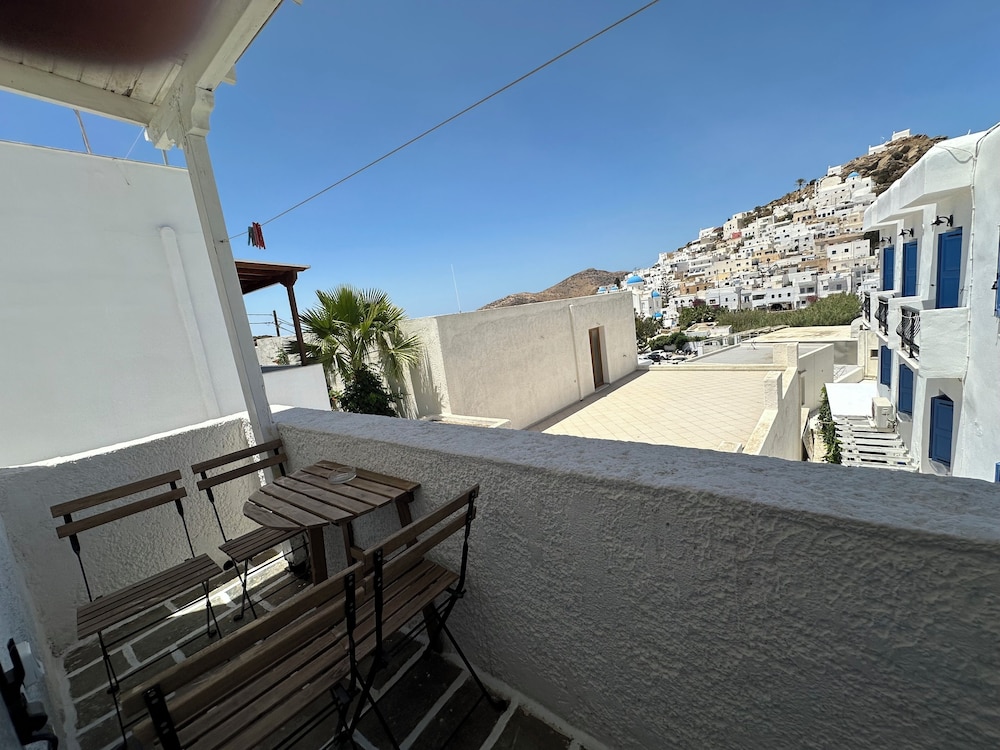 Aphrodite Hotel Apartments 28/37