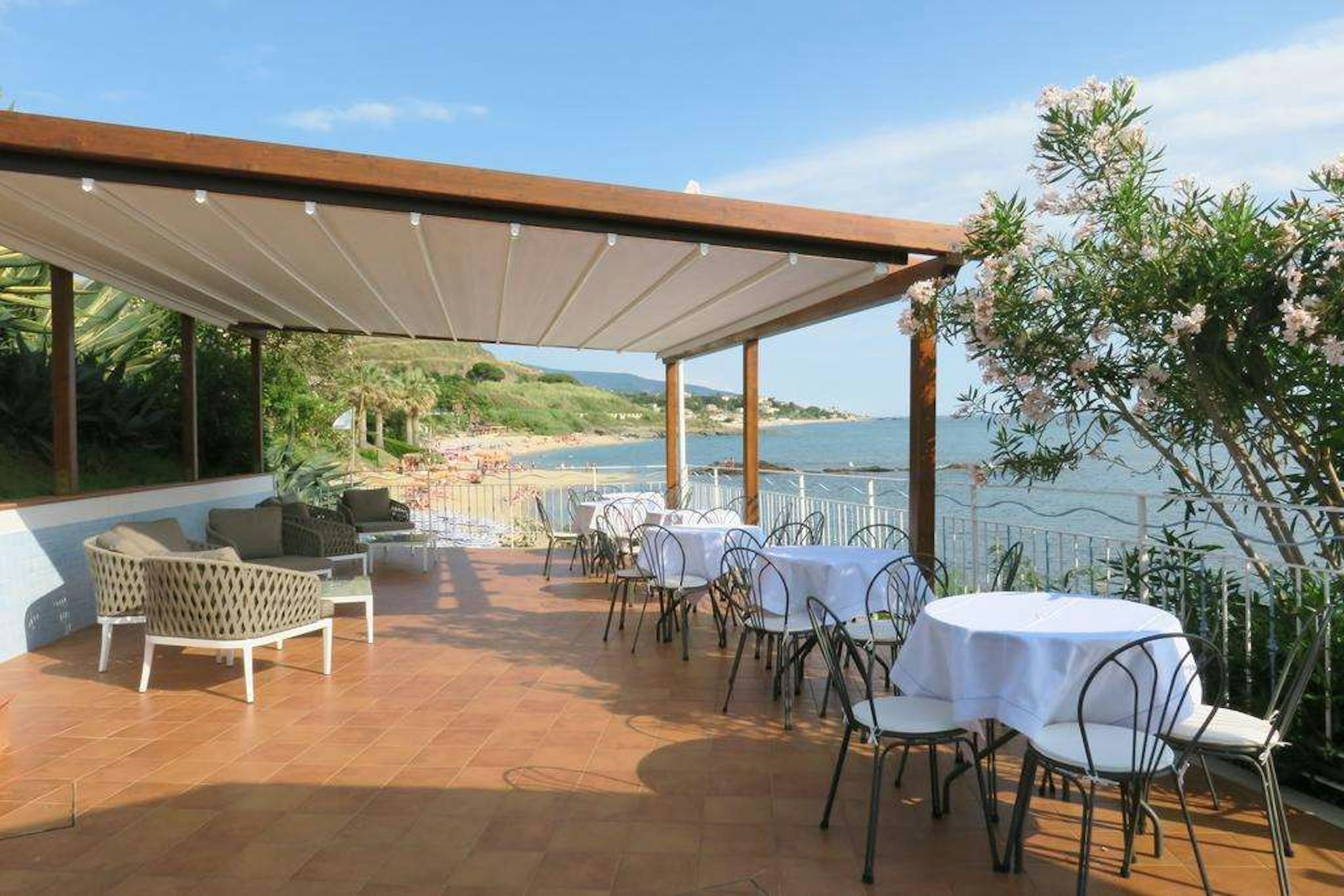 HOTEL FERRETTI 58/69