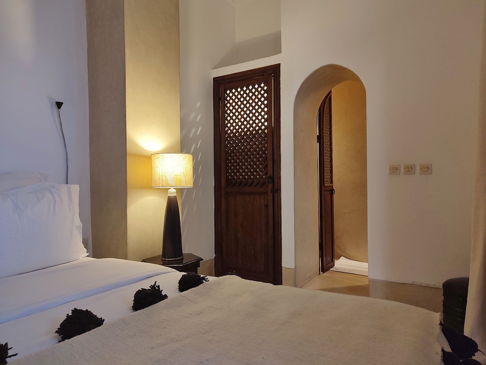Riad Dar Zaman 15/69