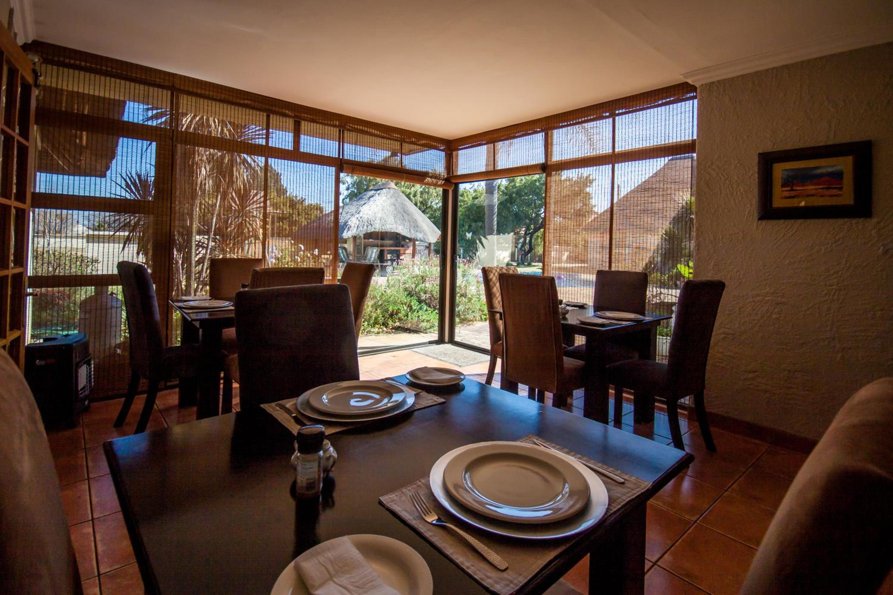12 On Vaal Drive Guest House 5/15
