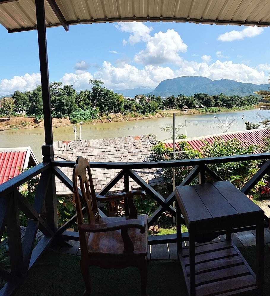Villa Kingkham Riverside 67/69