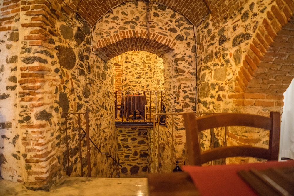 Albergo Diffuso Mannois 25/50