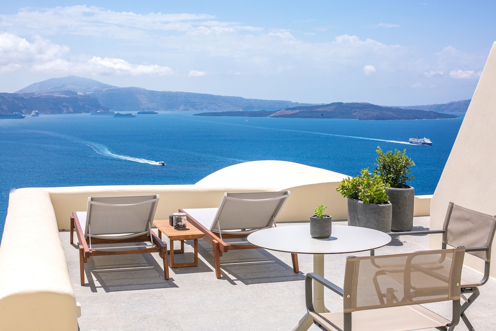 Aloia Villas 27/50