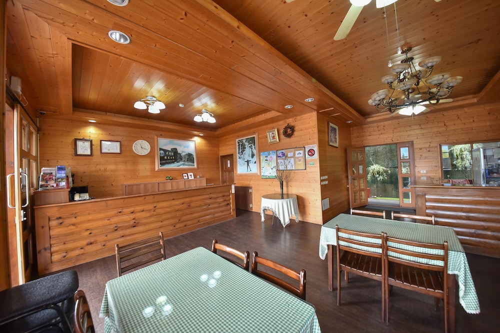 Beverly B&B 21/50