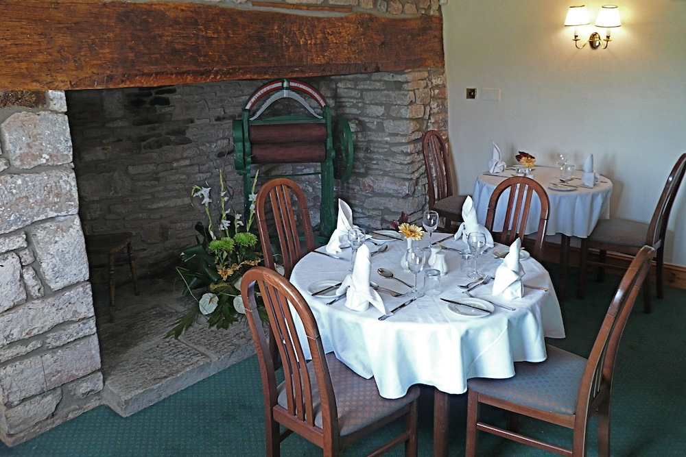 Mendip Spring Golf Club 24/34