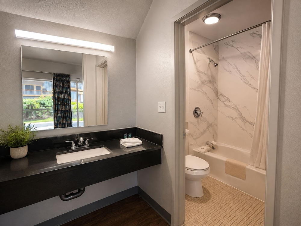 Hotel Cartersville, GA 41/50