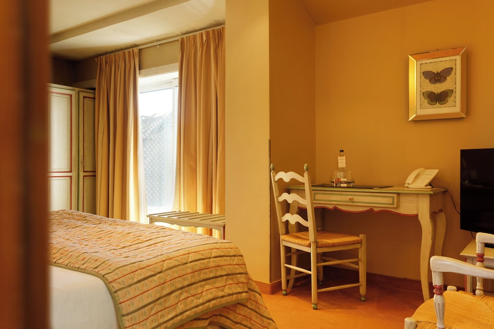 Hotel Beausejour 49/68
