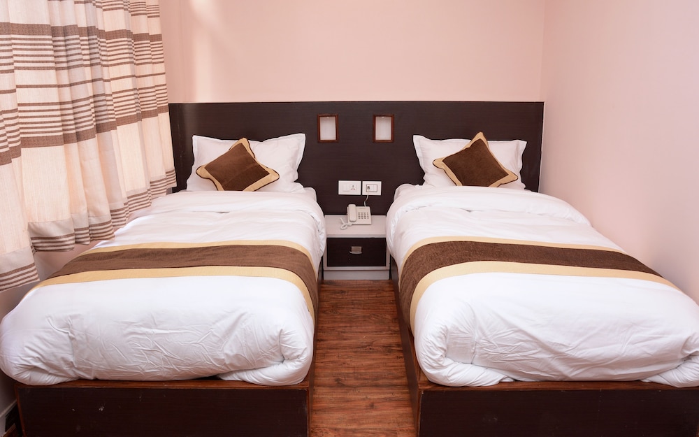 Lemon Tree Hotel 13/44