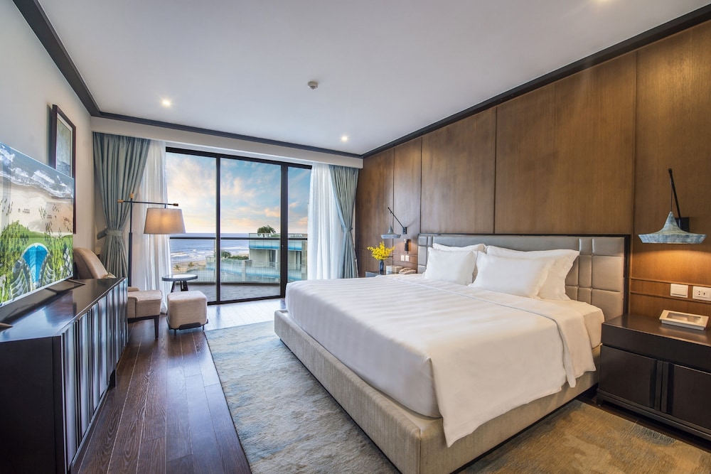 Vinpearl Resort and Golf Nam Hoi An 21/78