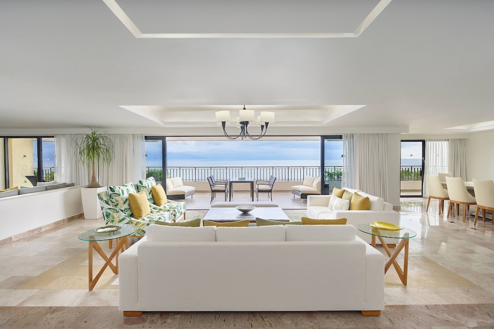 Marriott Puerto Vallarta Resort and Spa (ex Casa Magna Marriott Puerto Vallarta Resort and Spa) 35/60