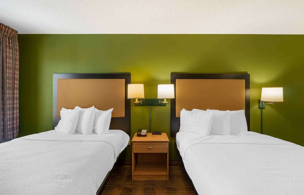 Extended Stay America - Tampa - Brandon 21/47