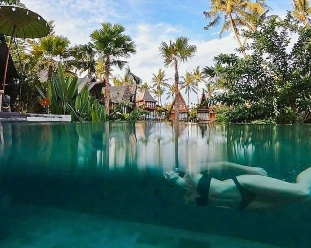 Menzel Ubud 76/79