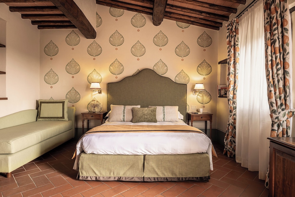 SUPERIOR, DOUBLE BED, PATIO