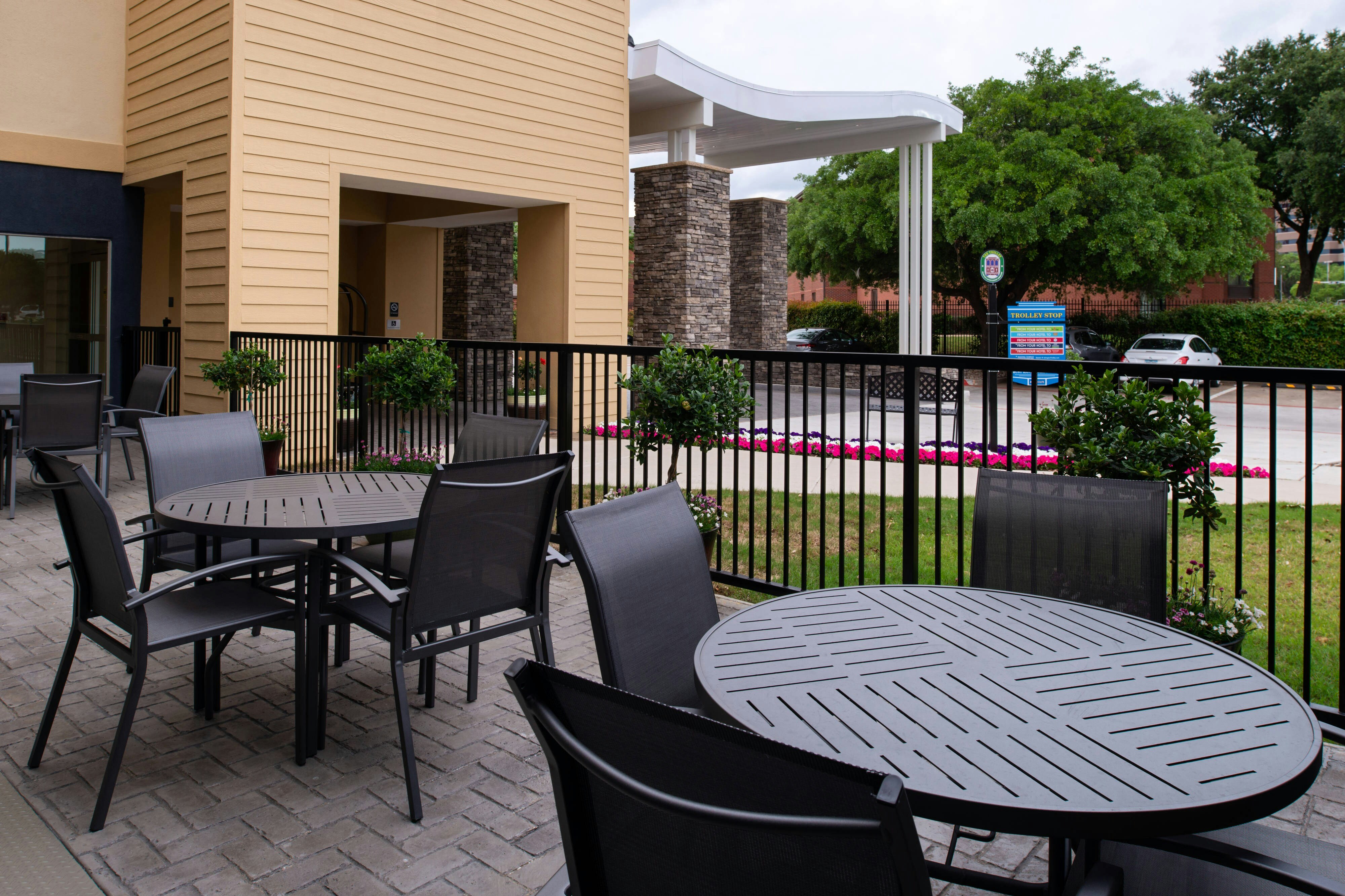Fairfield Inn Suites By Marriott Arlington Six Flags 11/17