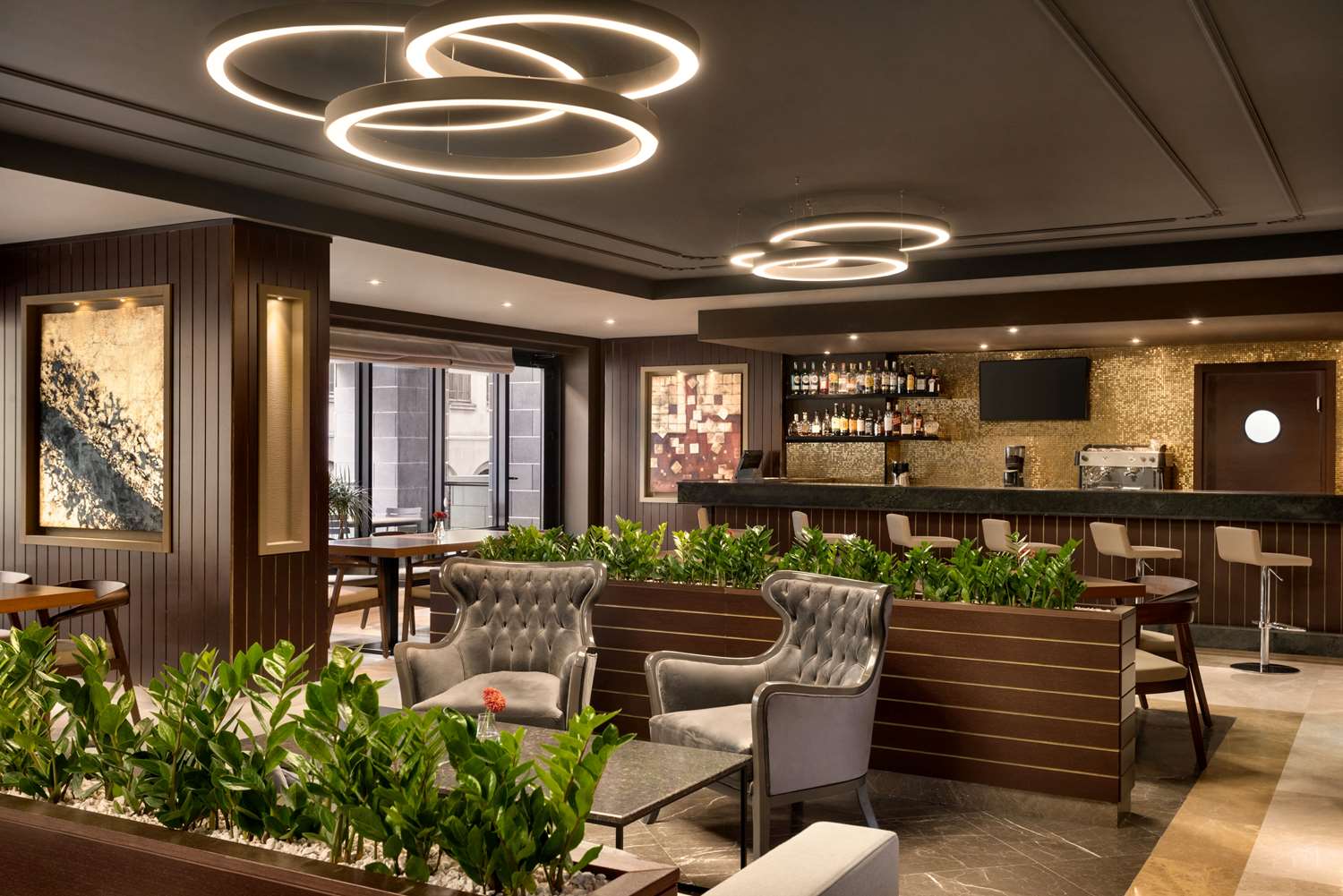 Wyndham Grand Tbilisi 50/53