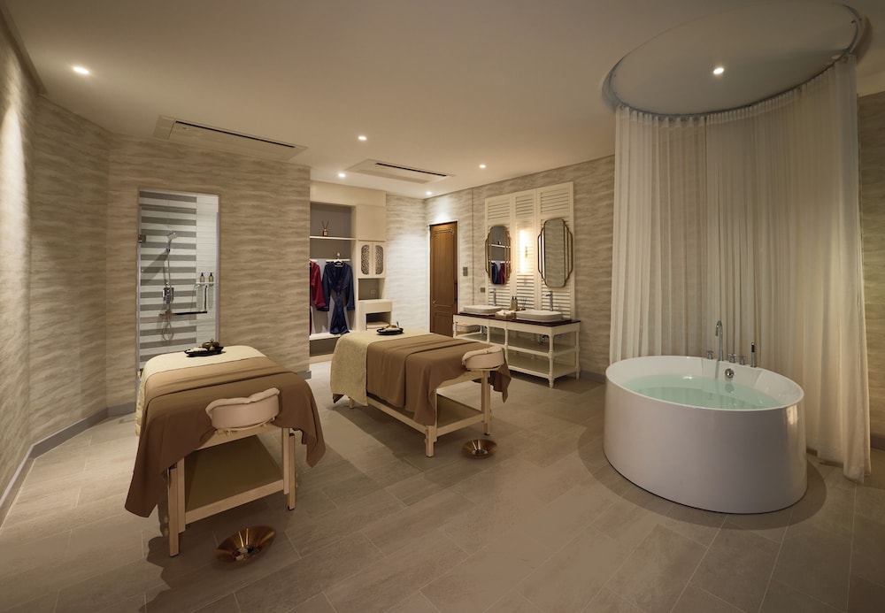 Aiden by Best Western Surawong Bangkok 26/48