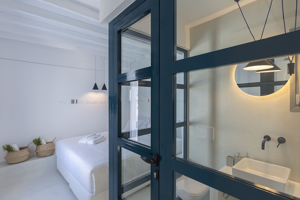 Sea Line Villas Adults Only 26/27