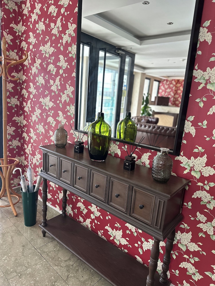 Hotel Liberi Taksim 7/50