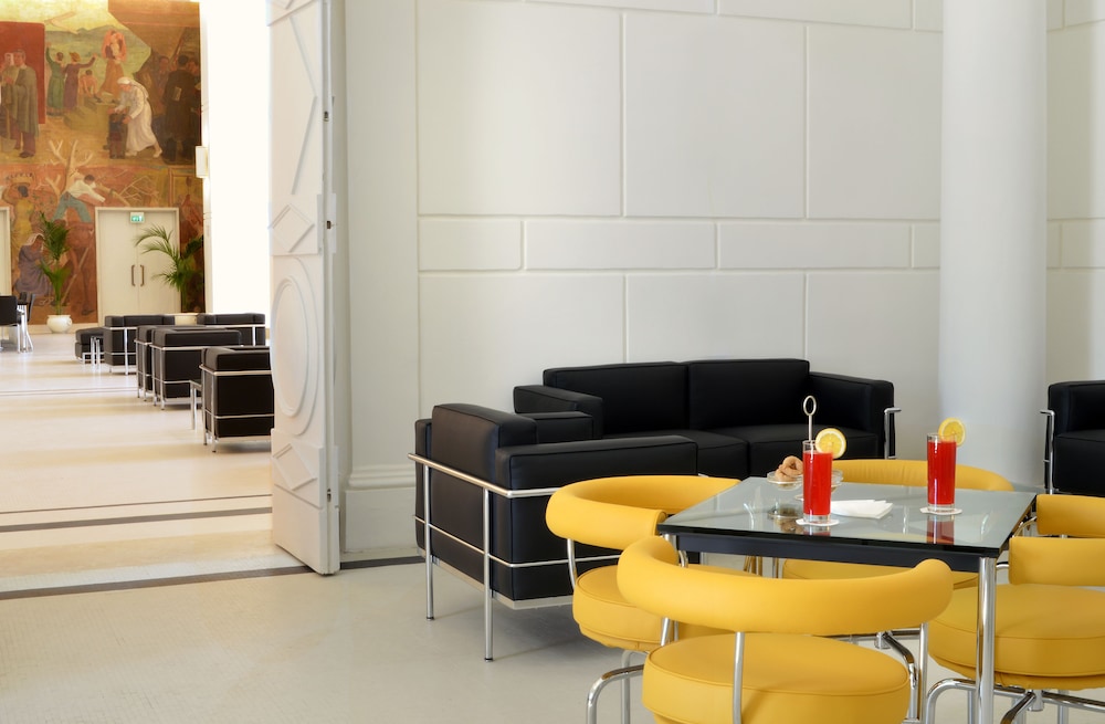 Hotel Palazzo Esedra 41/44