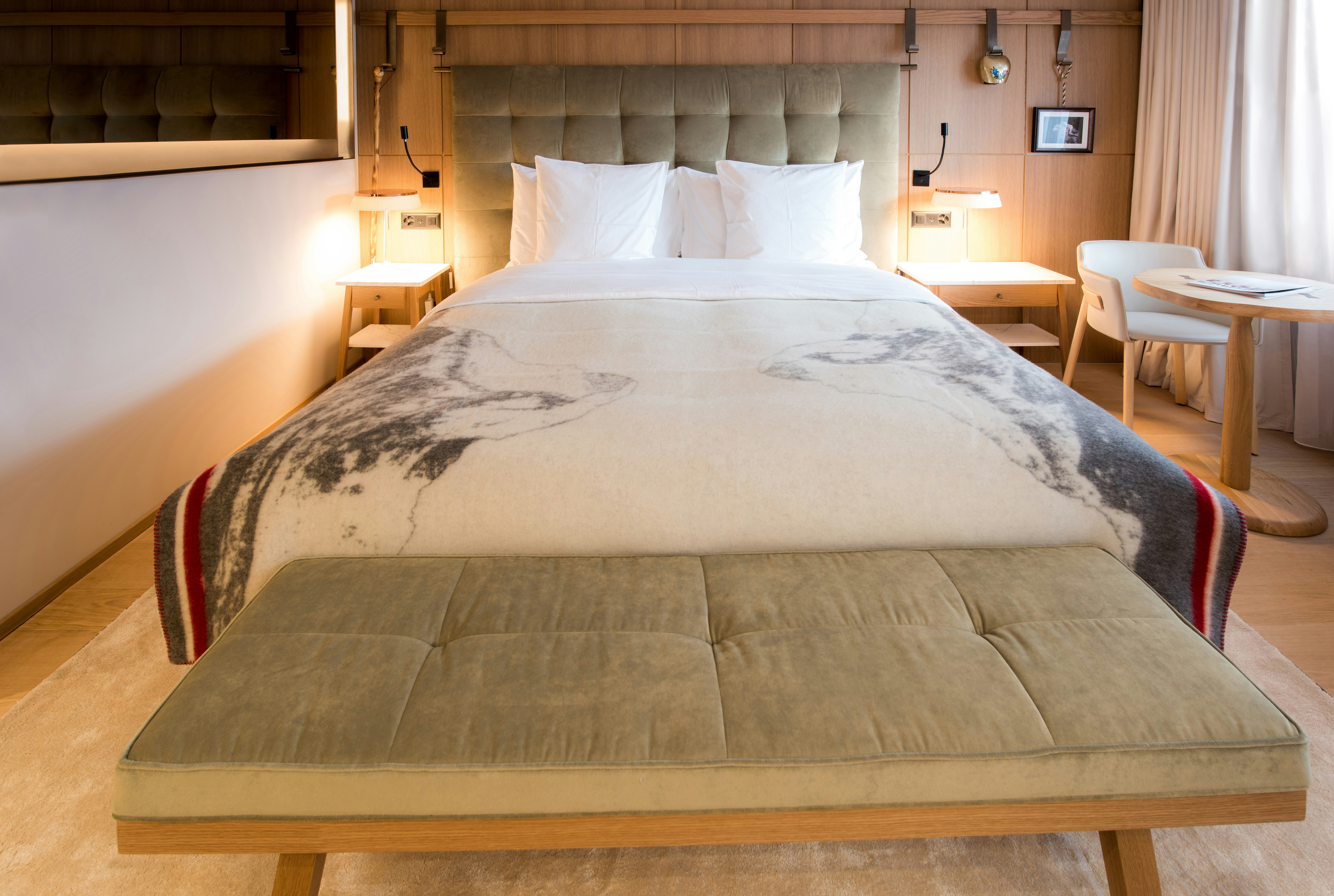 Schweizerhof Zermatt Hotel 14/81