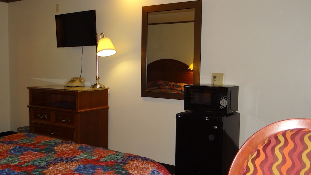 Bayshore Inn 13/40