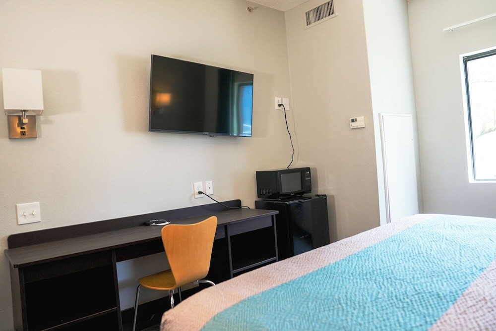 Motel6 Caseyville, IL 49/64