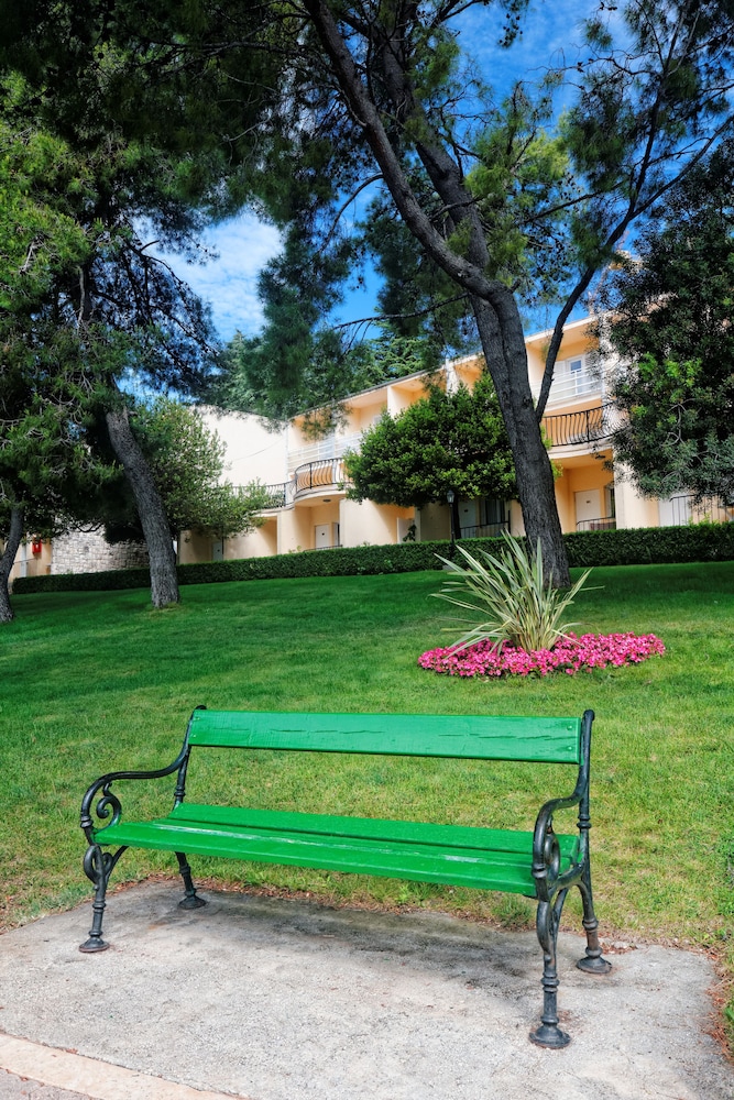 All Inclusive Hotel Val 18/50