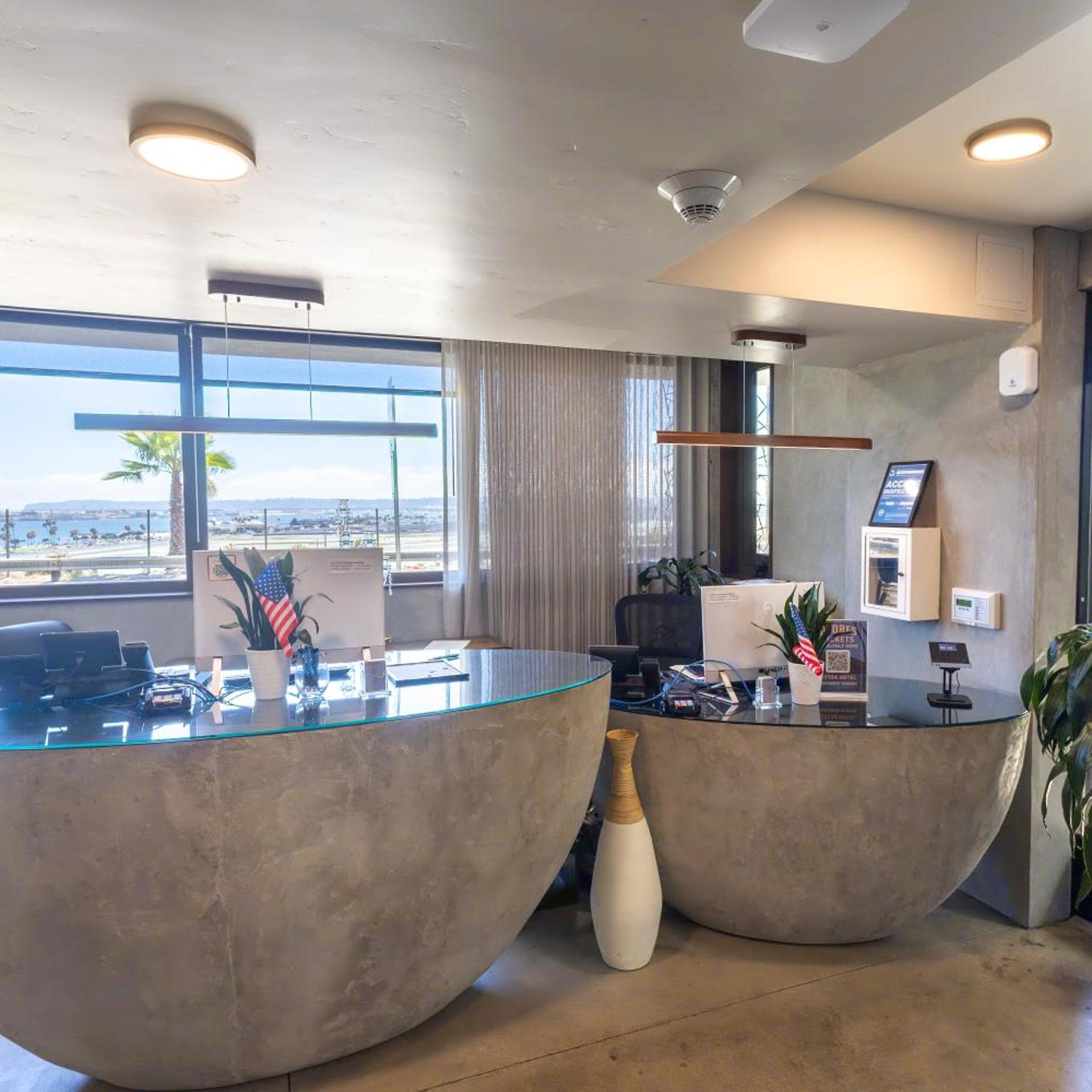 City24 Condo Hotel Little Italy Mission Hills 8/49