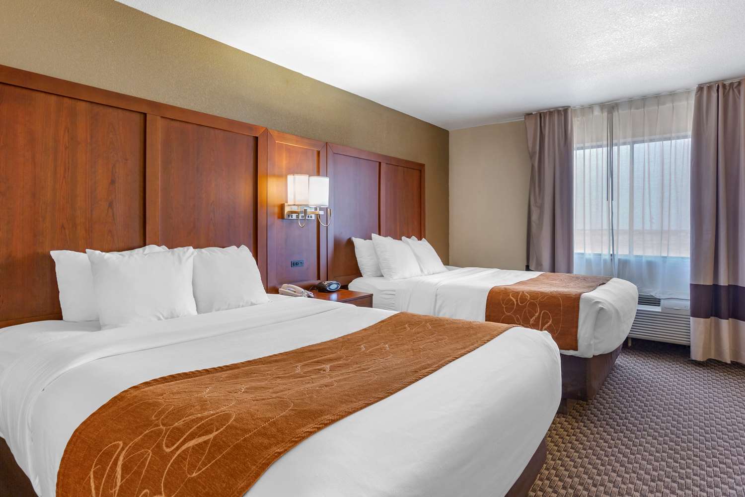 Efficiency, Suite, 2 Queen Beds
