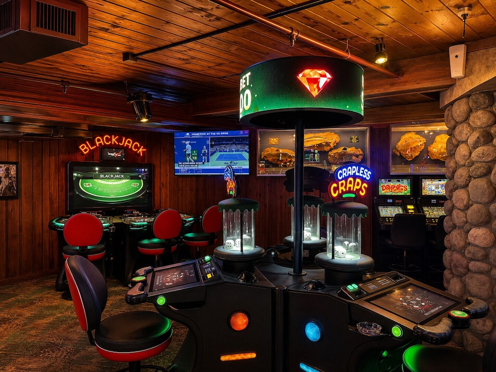 Topaz Lodge 47/58