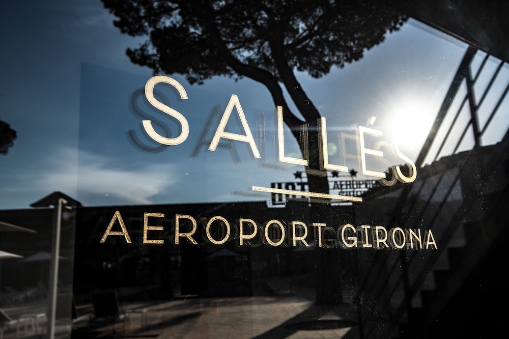 Aeroport Girona 47/49