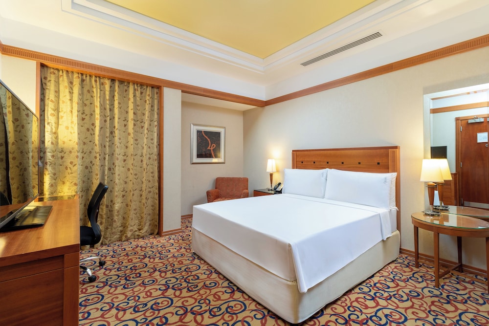 غرفة قياسية بسرير كوين، Holiday Inn Kuwait 2/10