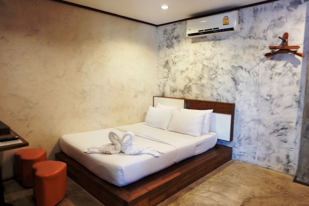 Baan Chompoo Homestay 7/35