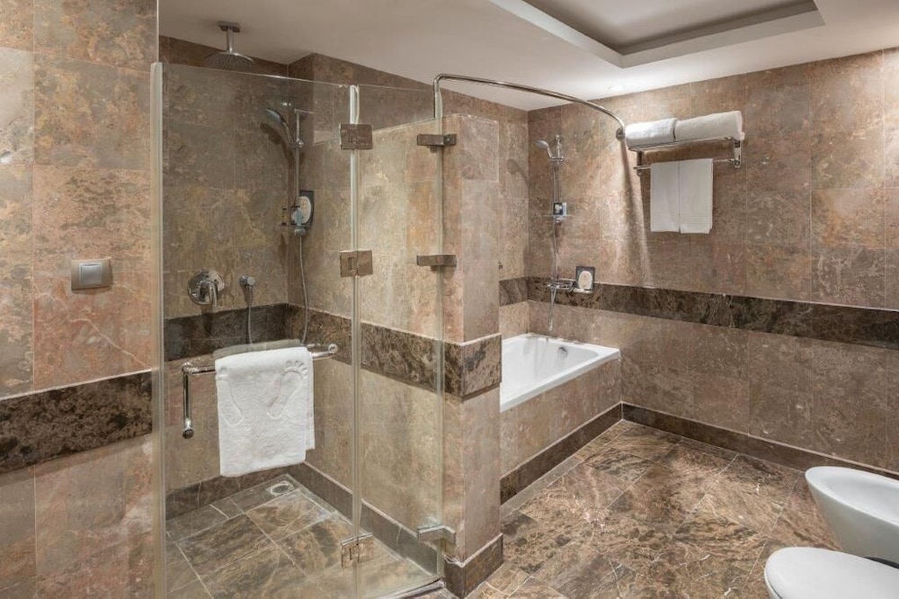 فندق كوبثورن مكة النسيم(Copthorne Makkah Al Naseem) 51/51