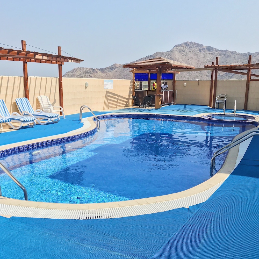 MIRAGE HOTEL AL AQAH 23/35