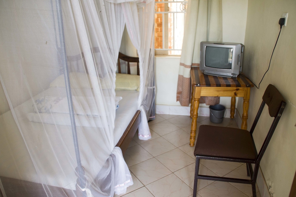 Keba Inn 17/51